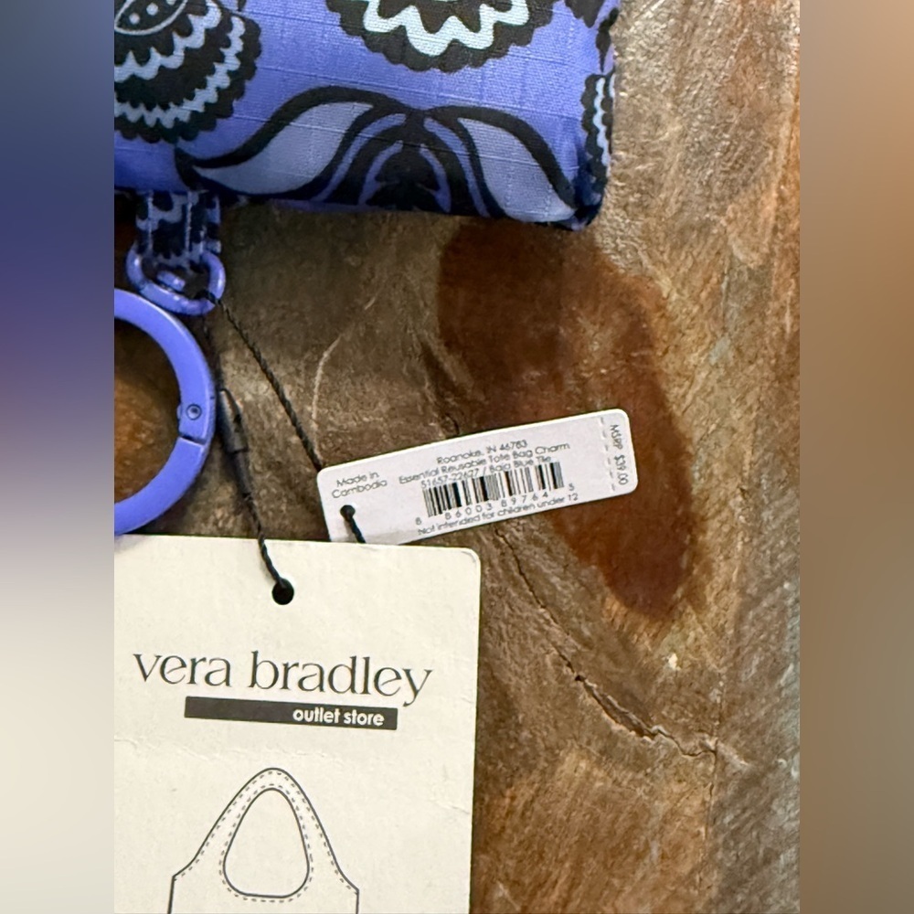 Vera Bradley Blue Floral Essential Reusable Tote Bag Charm NWT - Picture 2 of 2
